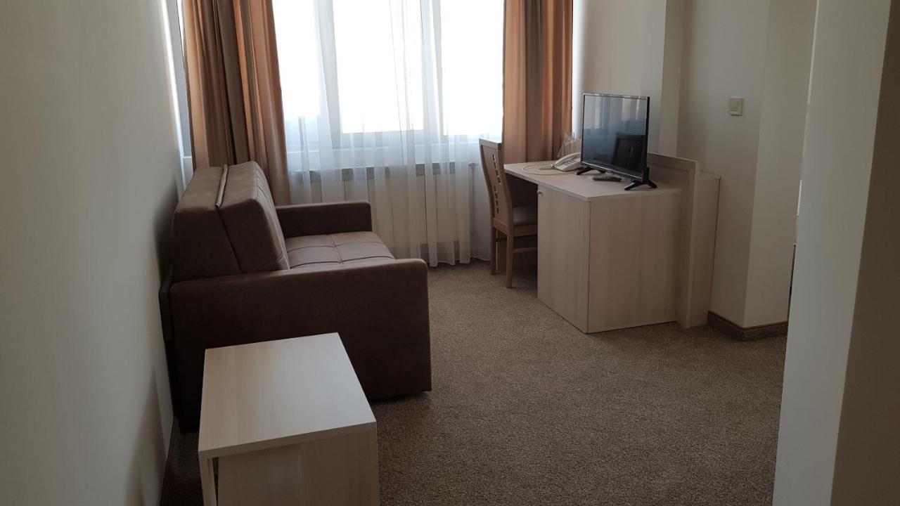 Sps Hotel Plovdiv Extérieur photo