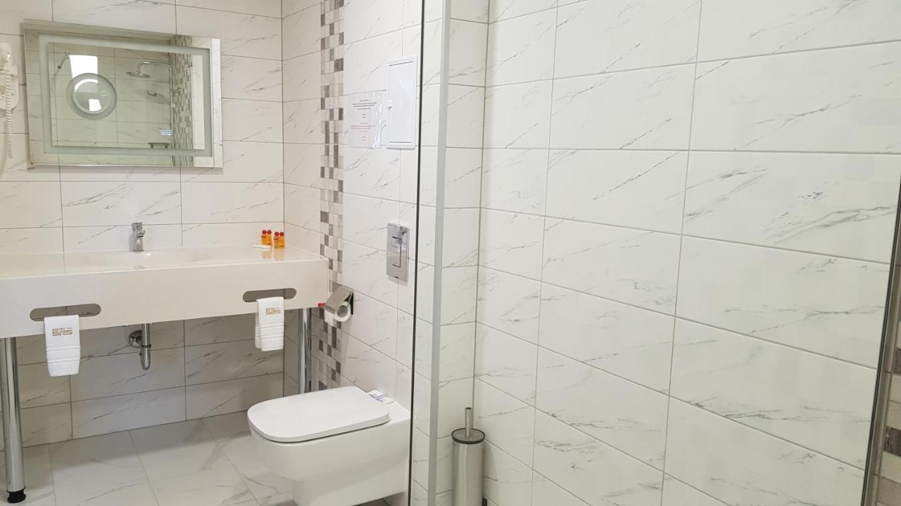 Sps Hotel Plovdiv Extérieur photo
