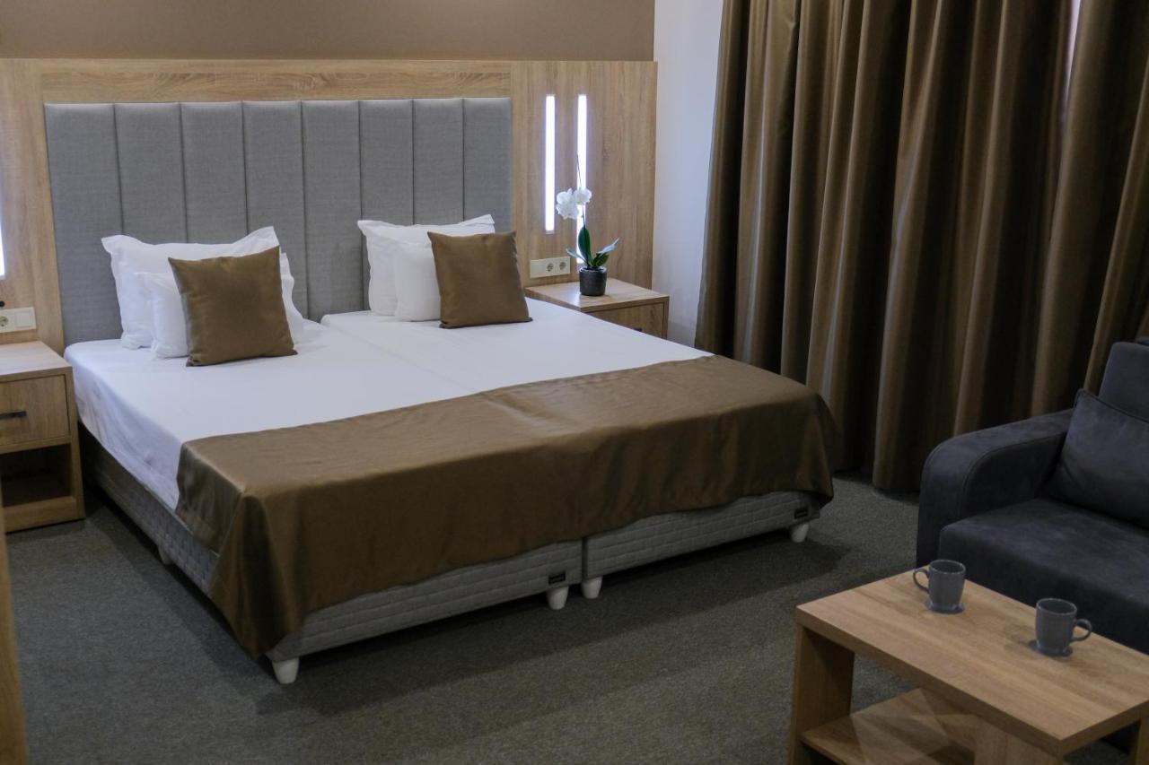 Sps Hotel Plovdiv Extérieur photo