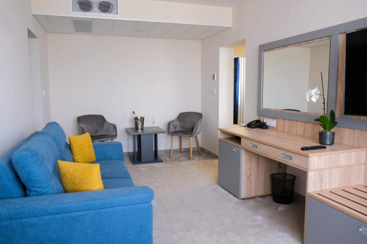 Sps Hotel Plovdiv Extérieur photo