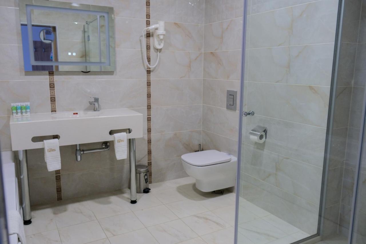 Sps Hotel Plovdiv Extérieur photo