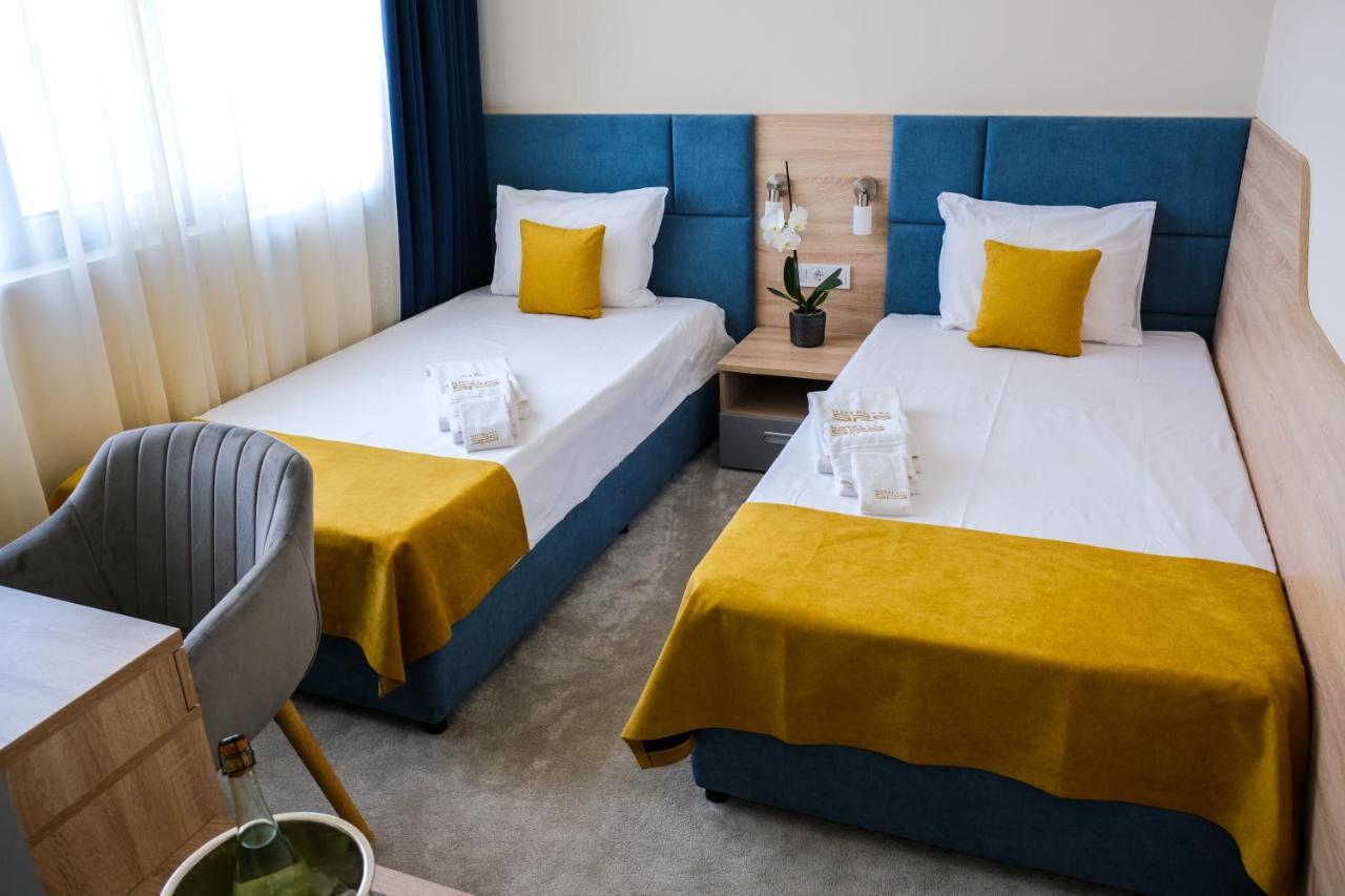 Sps Hotel Plovdiv Extérieur photo